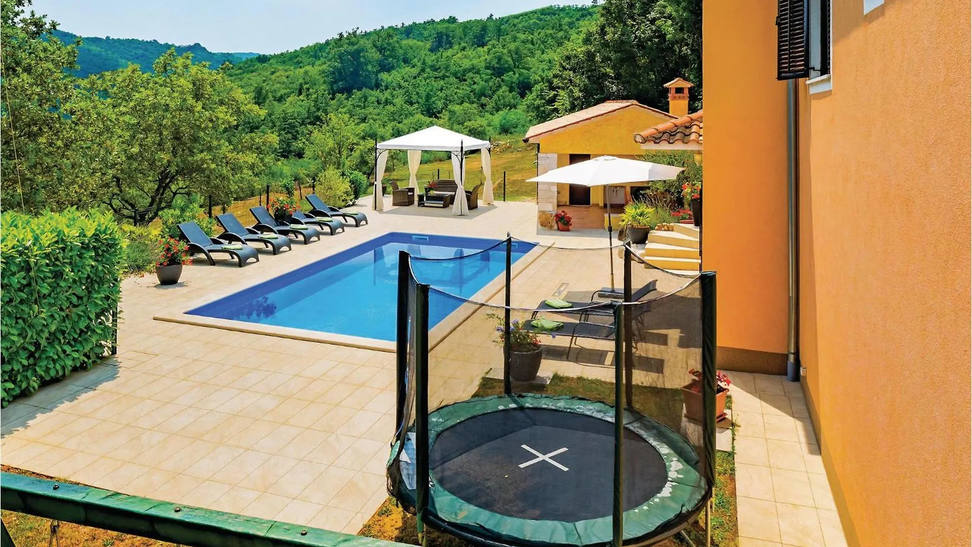Stunning Home In Barisici With Wifi Sumber Croatia
