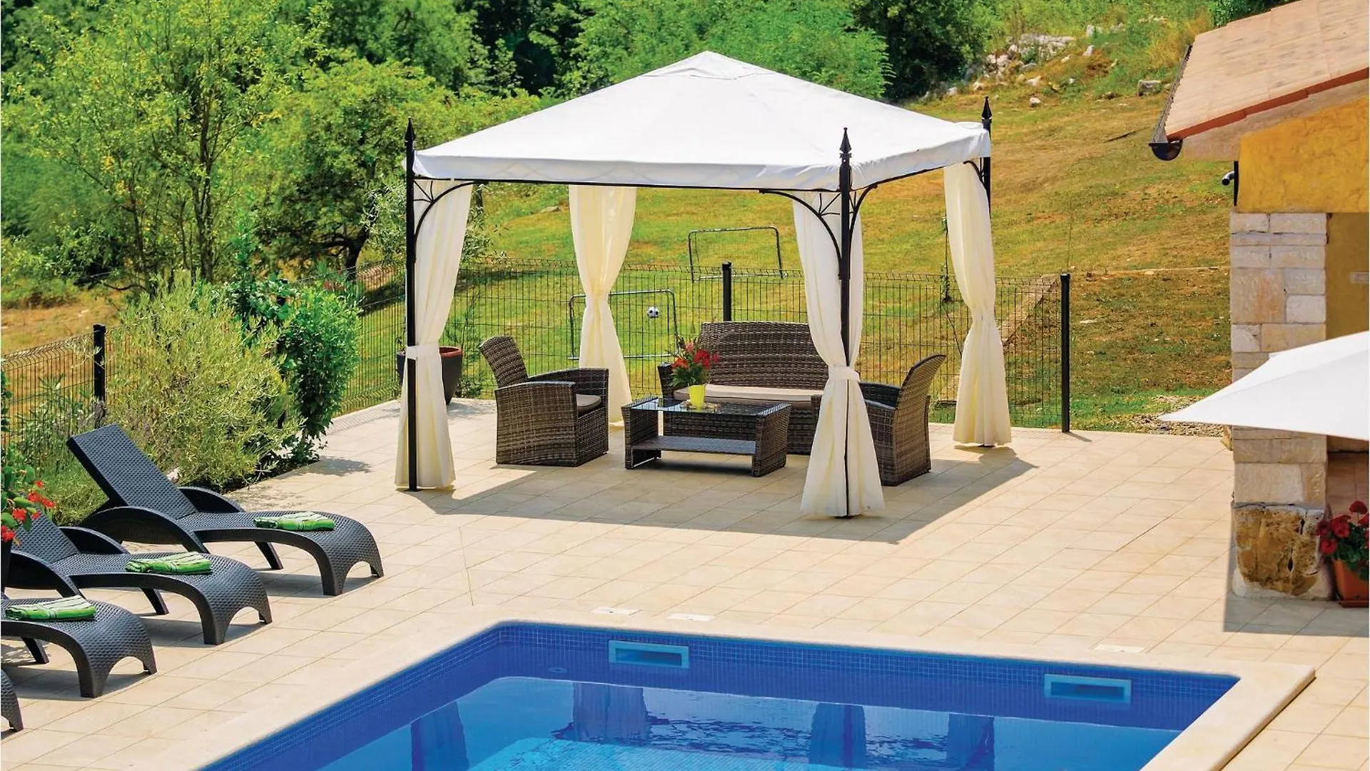 Stunning Home In Barisici With Wifi Sumber