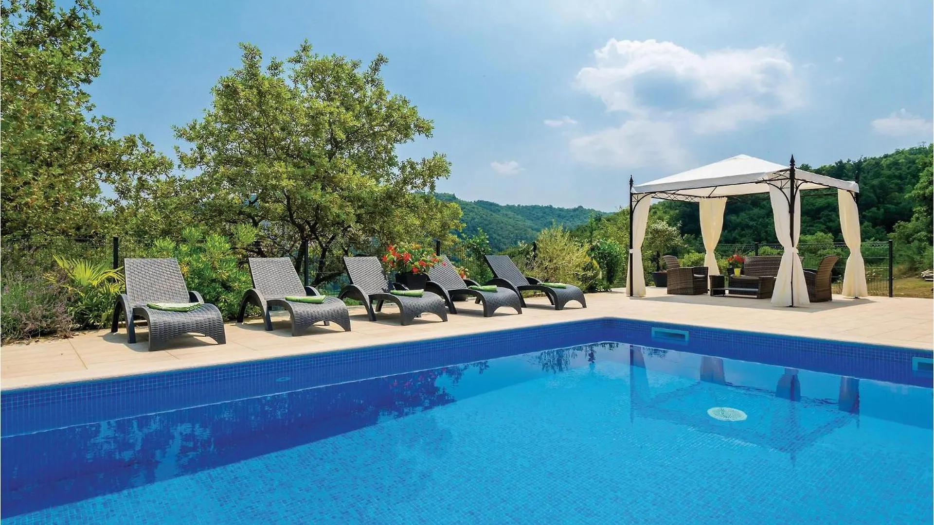 Stunning Home In Barisici With Wifi Sumber Holiday home