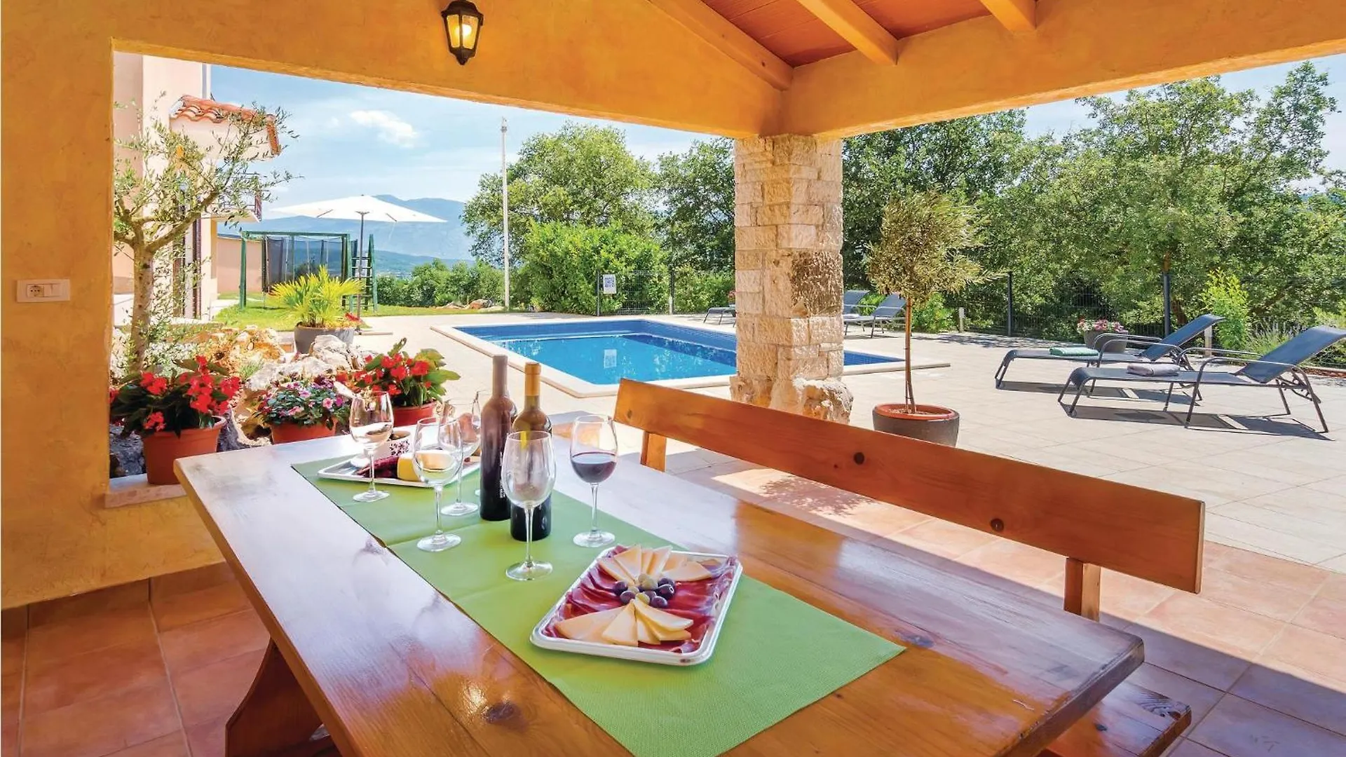 Holiday home Stunning Home In Barisici With Wifi Sumber