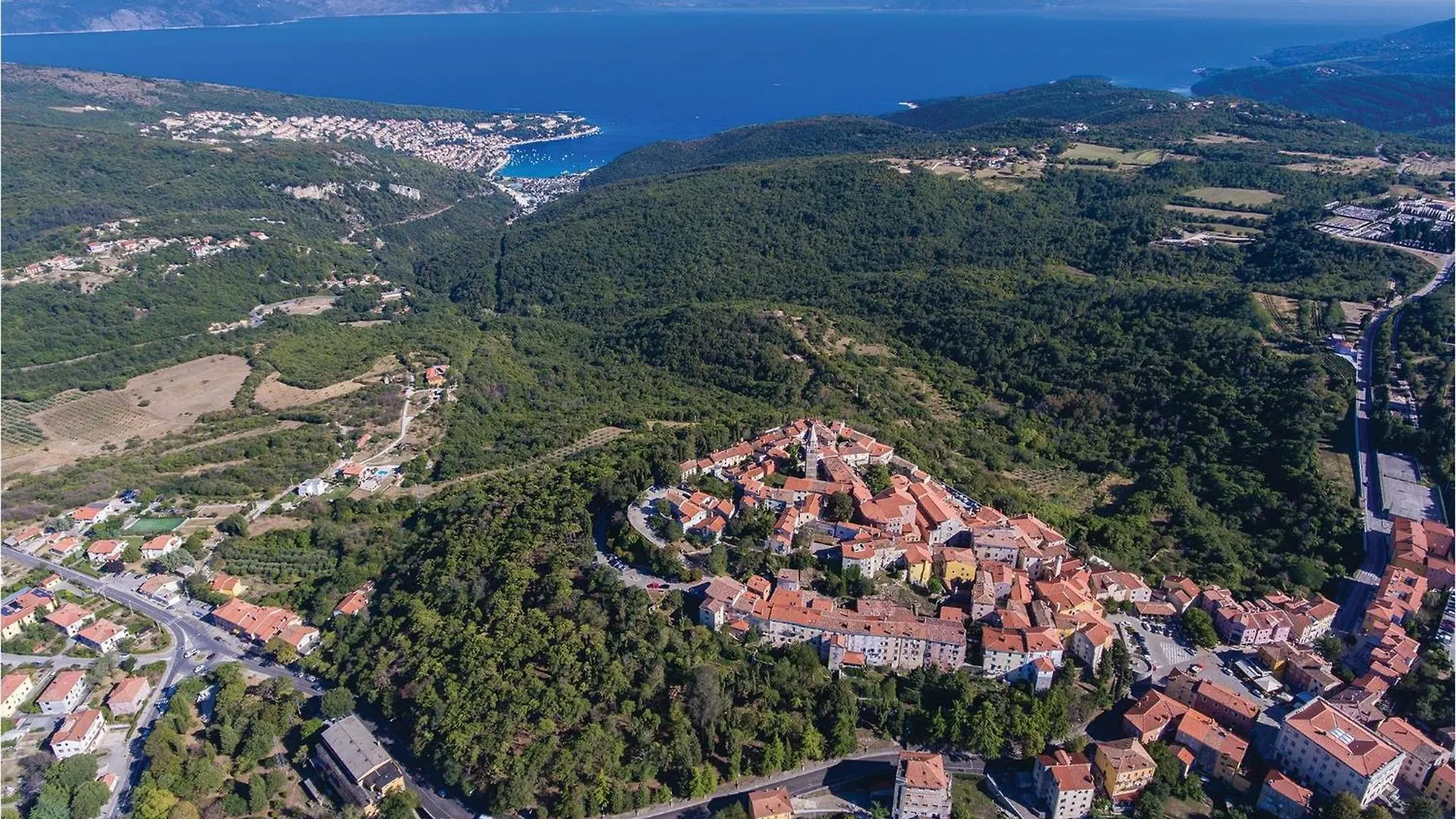 Holiday home Stunning Home In Barisici With Wifi Sumber